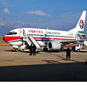 兴义万峰林航空货运航空快运业稳步发展的原因是什么？